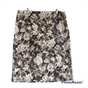NWT Talbots outlet skirt neutral print